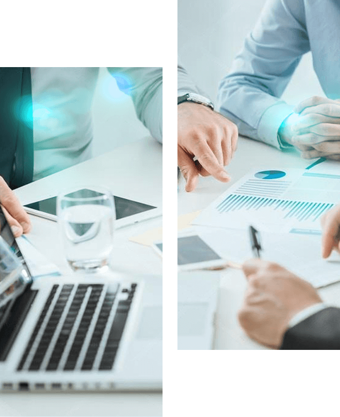 書類を広げて打ち合わせをしている様子